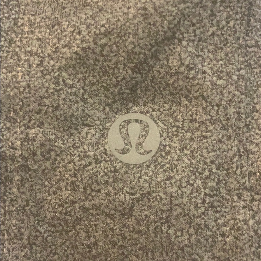 Lululemon Muscle Love metallic crop - NWOT